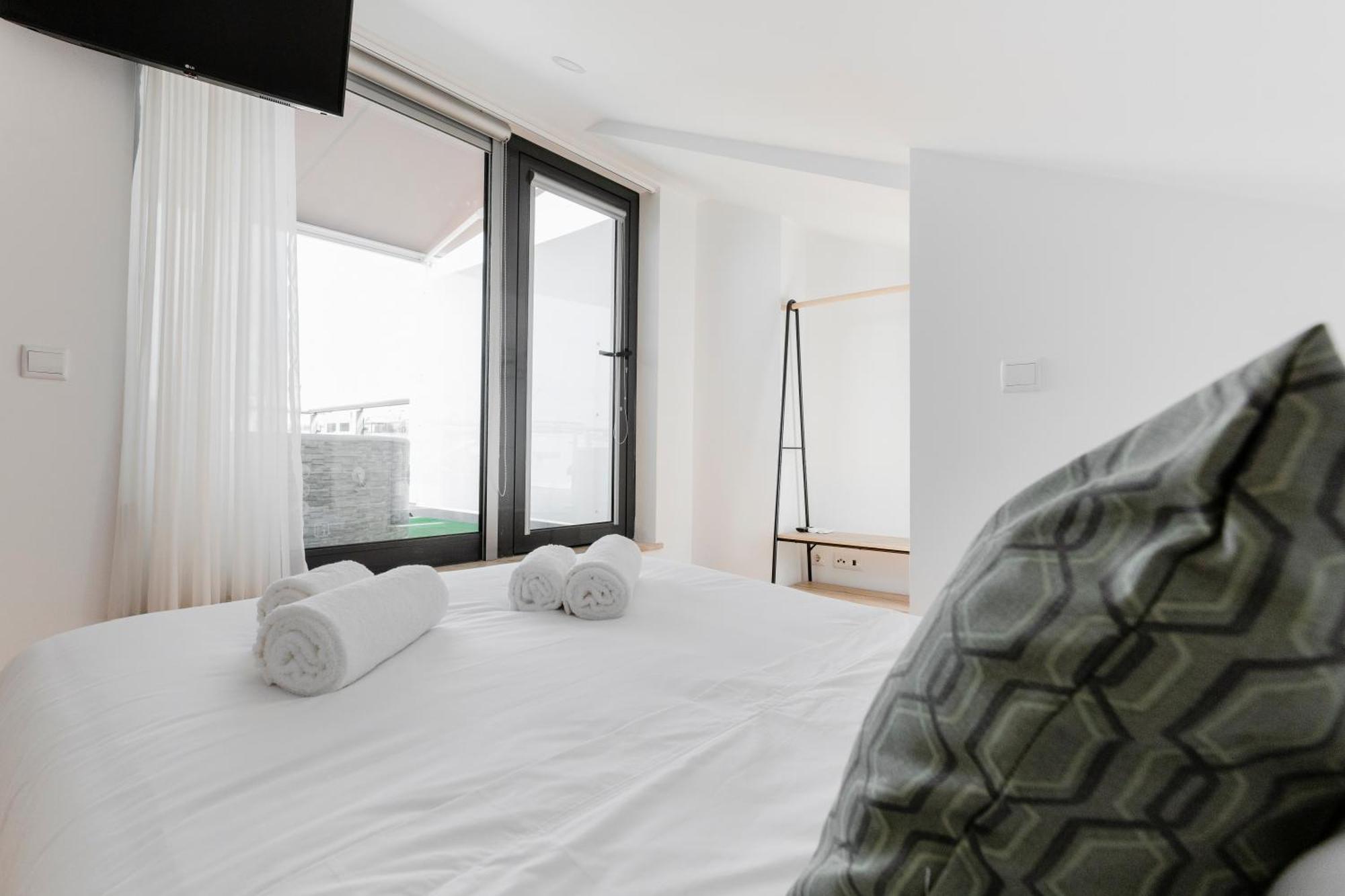레이리아 Castle Palm View 아파트 외부 사진